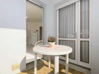 Ferienwohnung für 4 Personen (28 m²) in Lignano 1/10