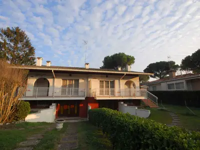 Ferienwohnung für 5 Personen (1 m²) in Lignano Sabbiadoro 1/10