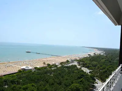 Ferienwohnung für 6 Personen (90 m²) in Lignano Sabbiadoro 1/10