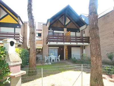 Ferienwohnung für 6 Personen (1 m²) in Lignano Sabbiadoro 1/10