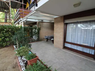 Ferienwohnung für 6 Personen (1 m²) in Lignano Sabbiadoro 3/10