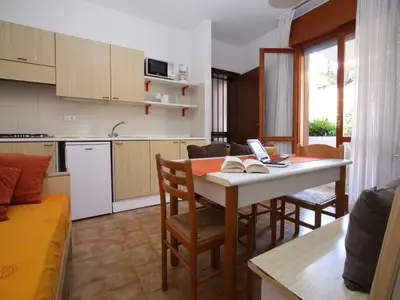 Ferienwohnung für 5 Personen (55 m²) in Lignano 2/9