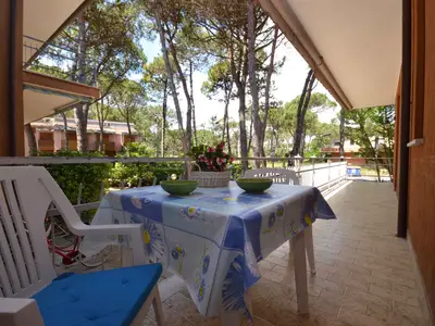 Ferienwohnung für 5 Personen (55 m²) in Lignano 1/10