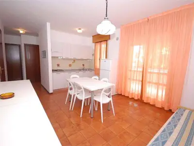 Ferienwohnung für 6 Personen (55 m²) in Lignano 4/10