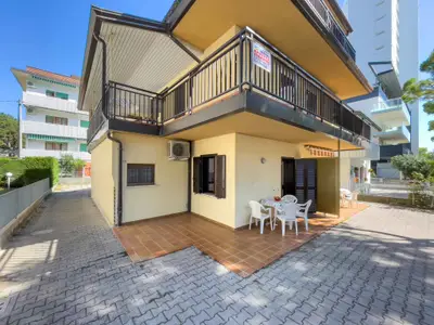 Ferienwohnung für 4 Personen (55 m²) in Lignano 6/10