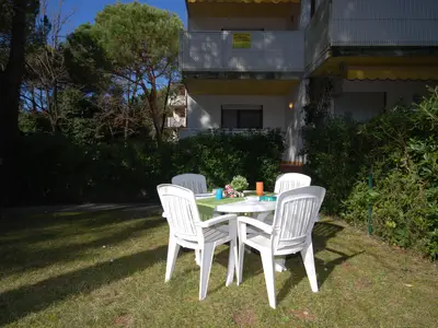 Ferienwohnung für 5 Personen (70 m²) in Lignano 2/10