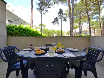 Ferienwohnung für 5 Personen (50 m²) in Lignano Sabbiadoro 2/10