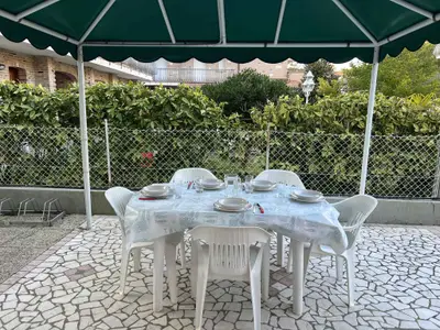 Ferienwohnung für 5 Personen (55 m²) in Lignano Sabbiadoro 2/10