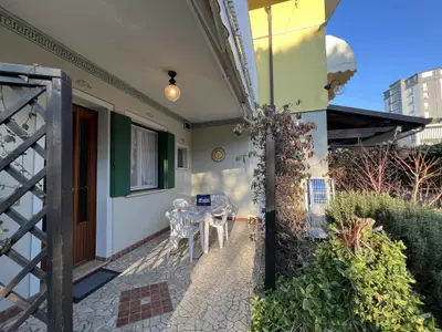 Ferienwohnung für 4 Personen (40 m²) in Lignano Sabbiadoro 2/10