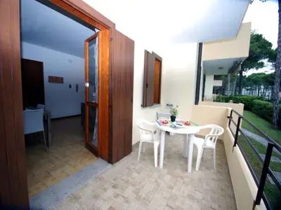 Ferienwohnung für 3 Personen (25 m²) in Lignano 2/10