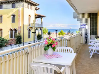 Ferienwohnung für 5 Personen (40 m²) in Lignano 2/10