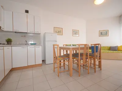 Ferienwohnung für 5 Personen (35 m²) in Lignano 6/10