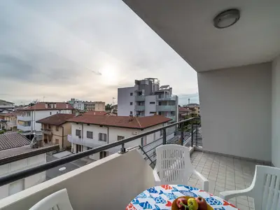 Ferienwohnung für 7 Personen (55 m²) in Lignano 1/10