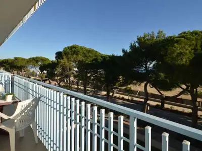 Ferienwohnung für 8 Personen (65 m²) in Lignano 2/10