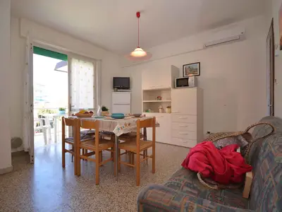 Ferienwohnung für 6 Personen (55 m²) in Lignano 8/10