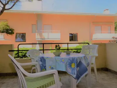 Ferienwohnung für 5 Personen (55 m²) in Lignano 1/10