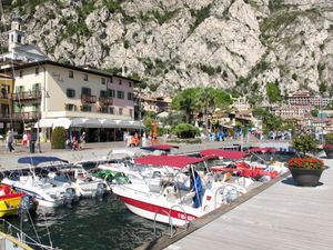 23850151-Ferienwohnung-4-Limone Sul Garda-300x225-5