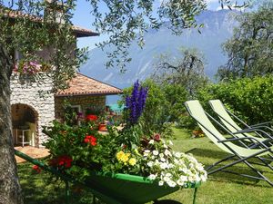 23292145-Ferienwohnung-2-Limone Sul Garda-300x225-3