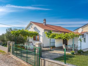 Ferienwohnung für 3 Personen (28 m²) in Linardići