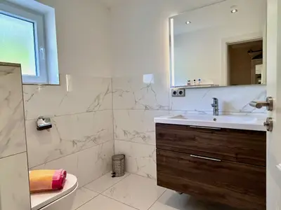 Badezimmer 1