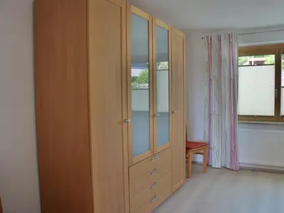 Schlafzimmer Schrank