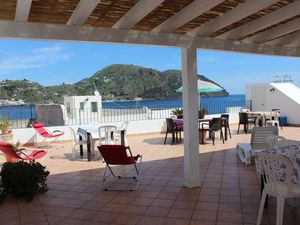 22945631-Ferienwohnung-2-Lipari-300x225-3