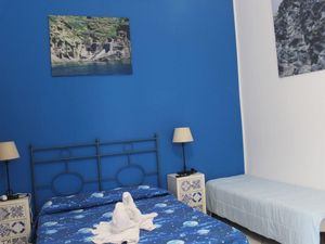 23516758-Ferienwohnung-2-Lipari-300x225-4