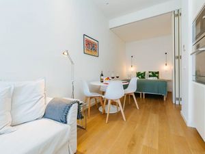 22675177-Ferienwohnung-4-Lissabon-300x225-3