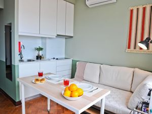 22674885-Ferienwohnung-2-Lissabon-300x225-1