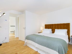 22674957-Ferienwohnung-6-Lissabon-300x225-3