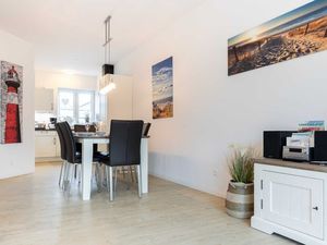 21202681-Ferienwohnung-6-List-300x225-1