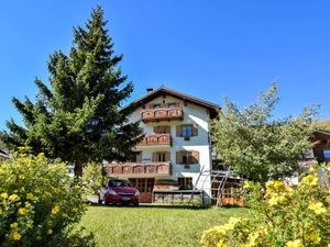 23851361-Ferienwohnung-5-Livigno-300x225-0