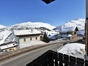 23852329-Ferienwohnung-4-Livigno-300x225-4