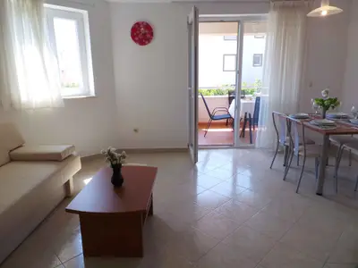 Ferienwohnung für 4 Personen (50 m²) in Liznjan 1/10
