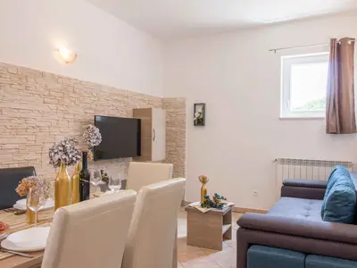 Ferienwohnung für 6 Personen (46 m²) in Liznjan 1/10