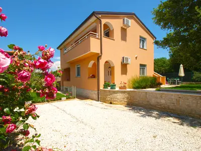 Ferienwohnung für 4 Personen (34 m²) in Liznjan 6/10