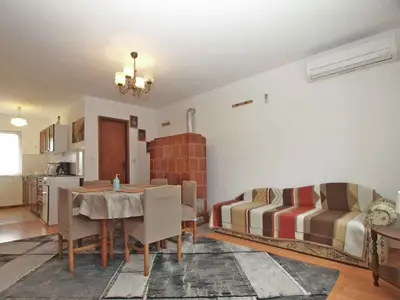 Ferienwohnung für 5 Personen (52 m²) in Liznjan 6/10