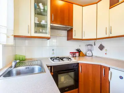 Ferienwohnung für 6 Personen (105 m²) in Liznjan 10/10