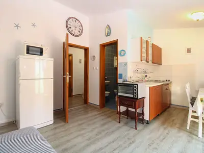 Ferienwohnung für 6 Personen (56 m²) in Liznjan 3/10