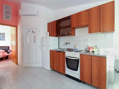 Ferienwohnung für 4 Personen (38 m²) in Liznjan 6/10