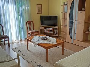 23931121-Ferienwohnung-4-Ližnjan-300x225-1