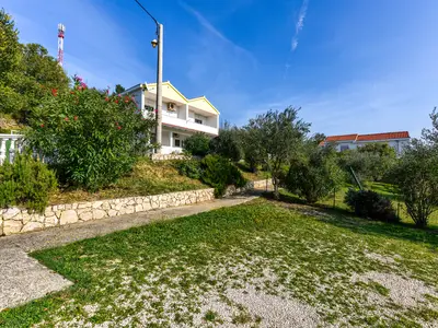 Ferienwohnung für 30 Personen (990 m²) in Ljubač 9/10