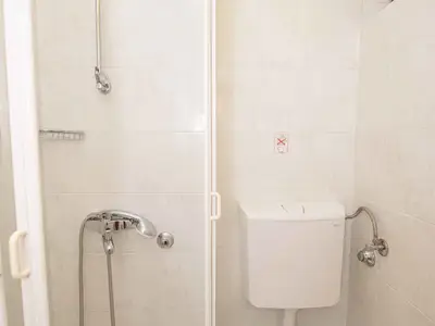 Ferienwohnung für 4 Personen (35 m²) in Ljubač 10/10