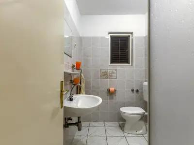 Ferienwohnung für 5 Personen (50 m²) in Ljubač 3/10