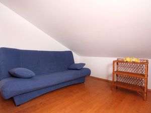 18510369-Ferienwohnung-5-Ljubacki Stanovi-300x225-2