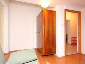 23928862-Ferienwohnung-5-Ljubač-300x225-2