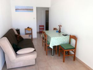 23928862-Ferienwohnung-5-Ljubač-300x225-4