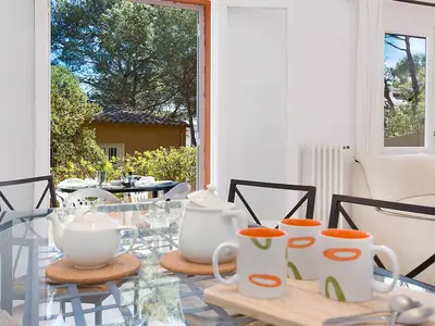 DiningRoom