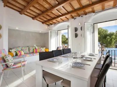 DiningRoom