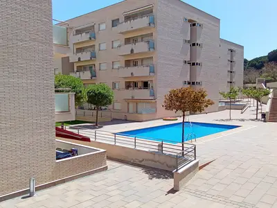 PoolOfHouse